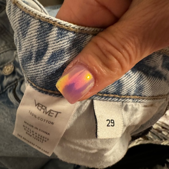 Vervet Jeans - Picture 3 of 3